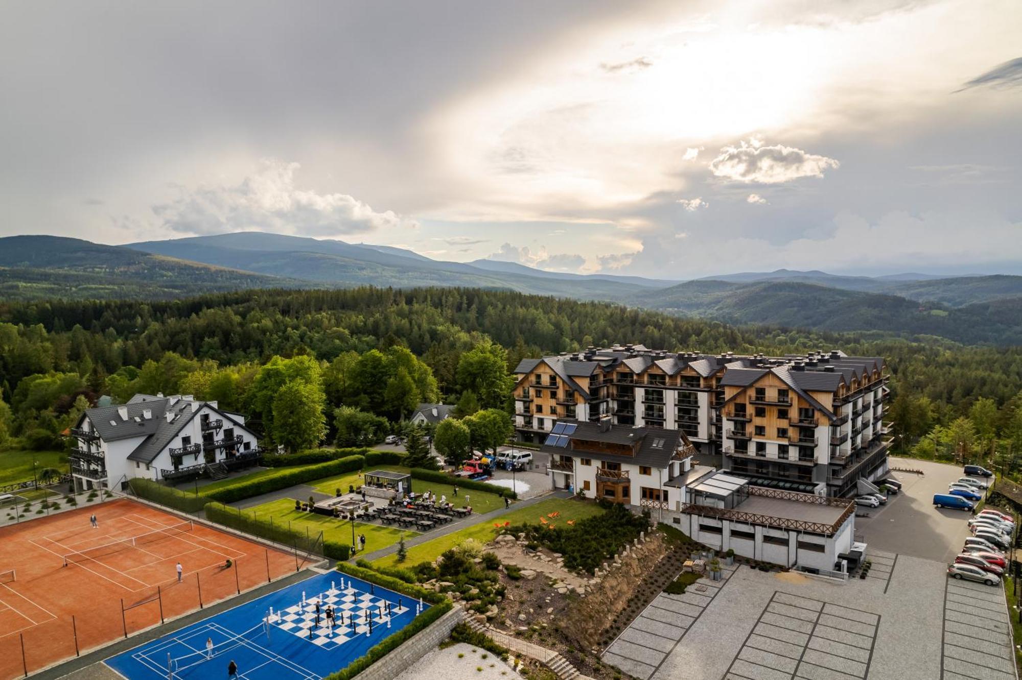 Kazalnica Family&Conference Resort Kolo Karpacza Sosnówka 外观 照片
